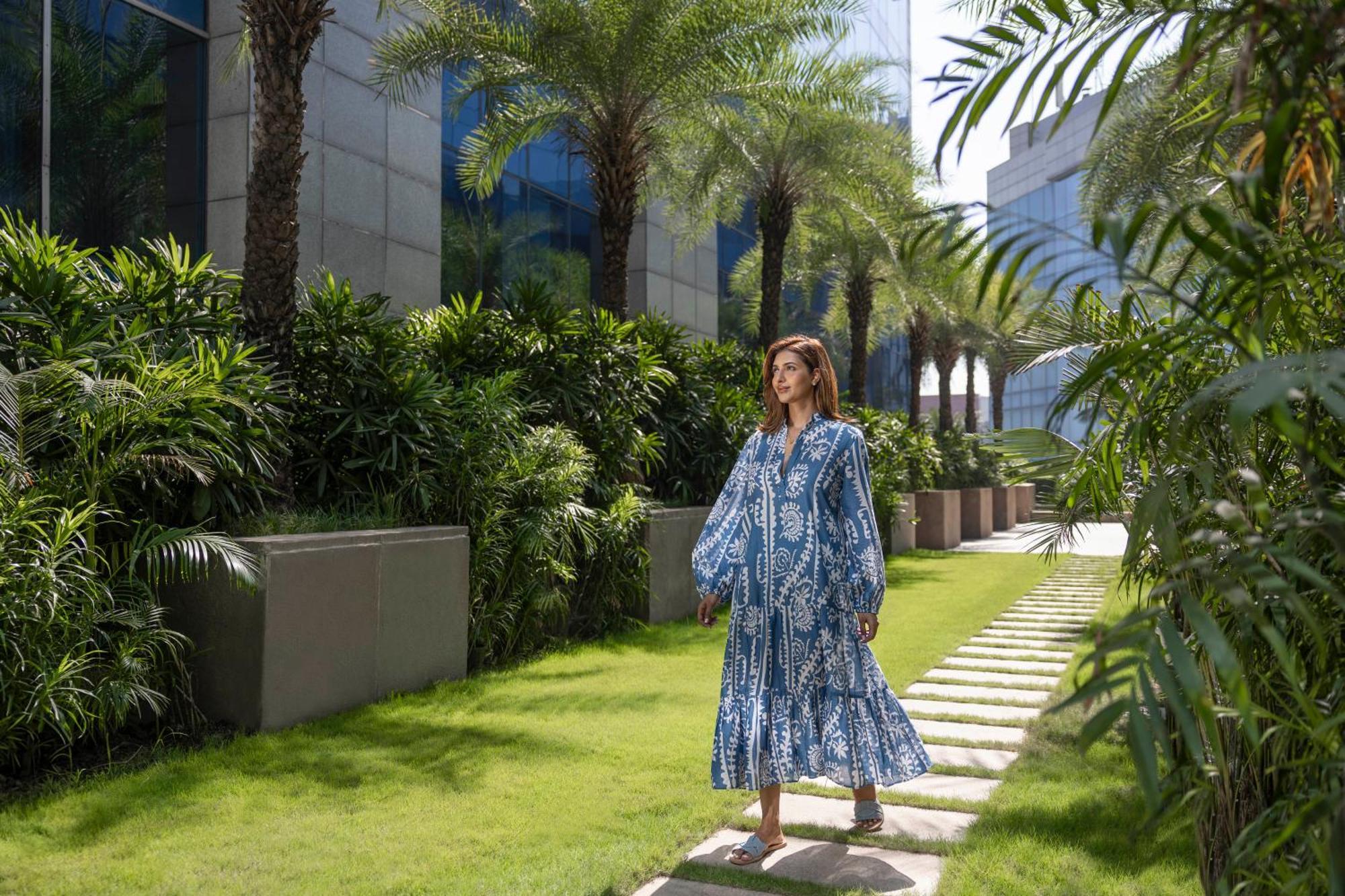 The Leela Ambience Gurugram Hotel & Residences - The Luxury Urban Sanctuary Gurgaon Esterno foto The Park, Hyderabad